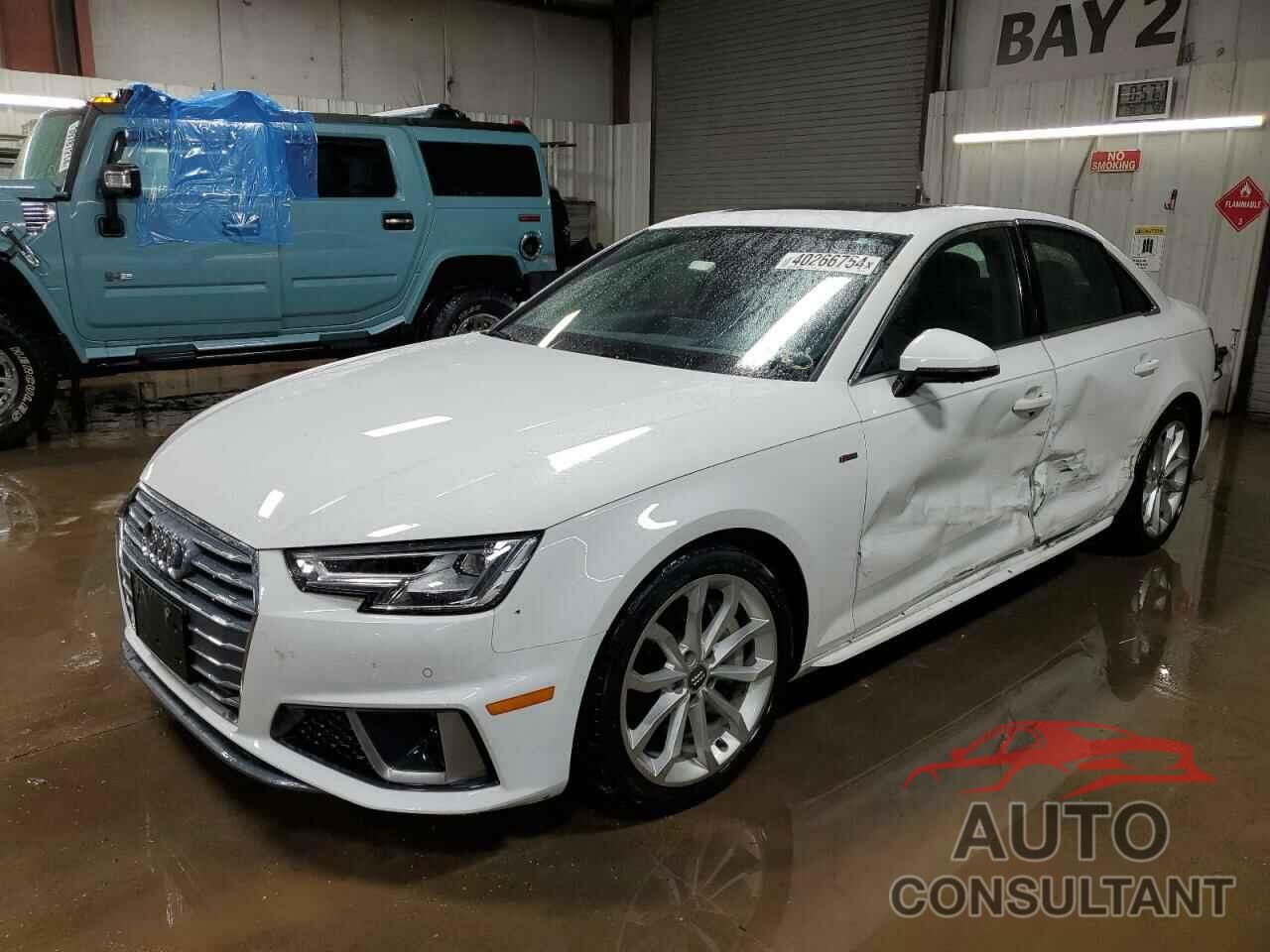 AUDI A4 2019 - WAUFNAF45KA041732