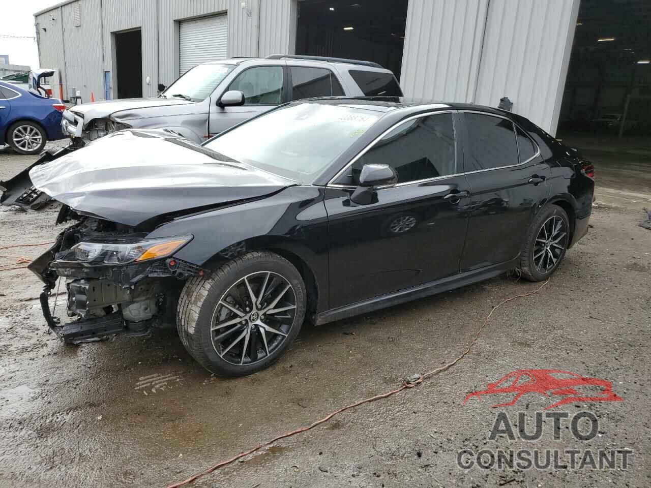 TOYOTA CAMRY 2021 - 4T1G11AK7MU402903