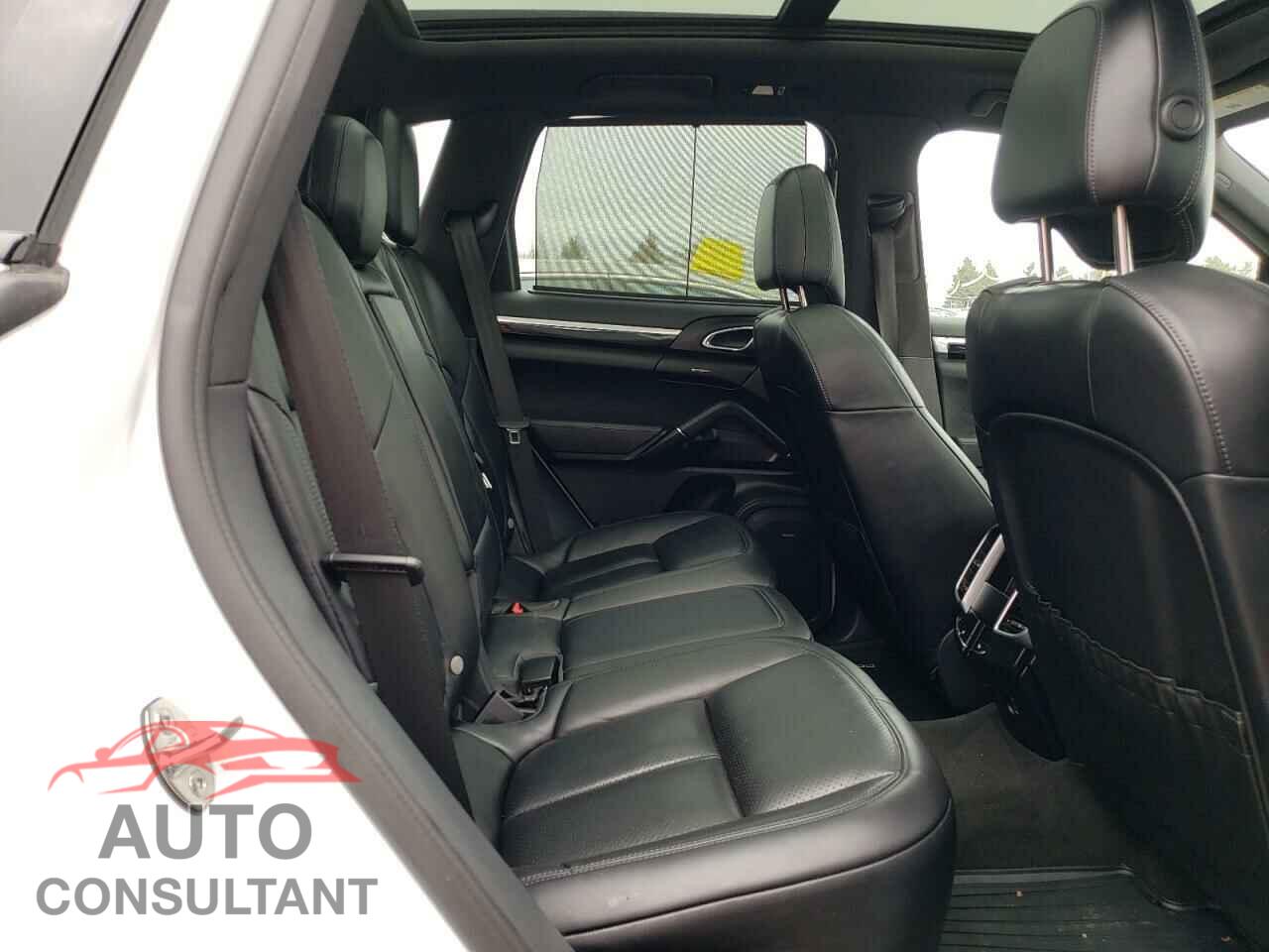 PORSCHE CAYENNE 2017 - WP1AA2A20HKA80833