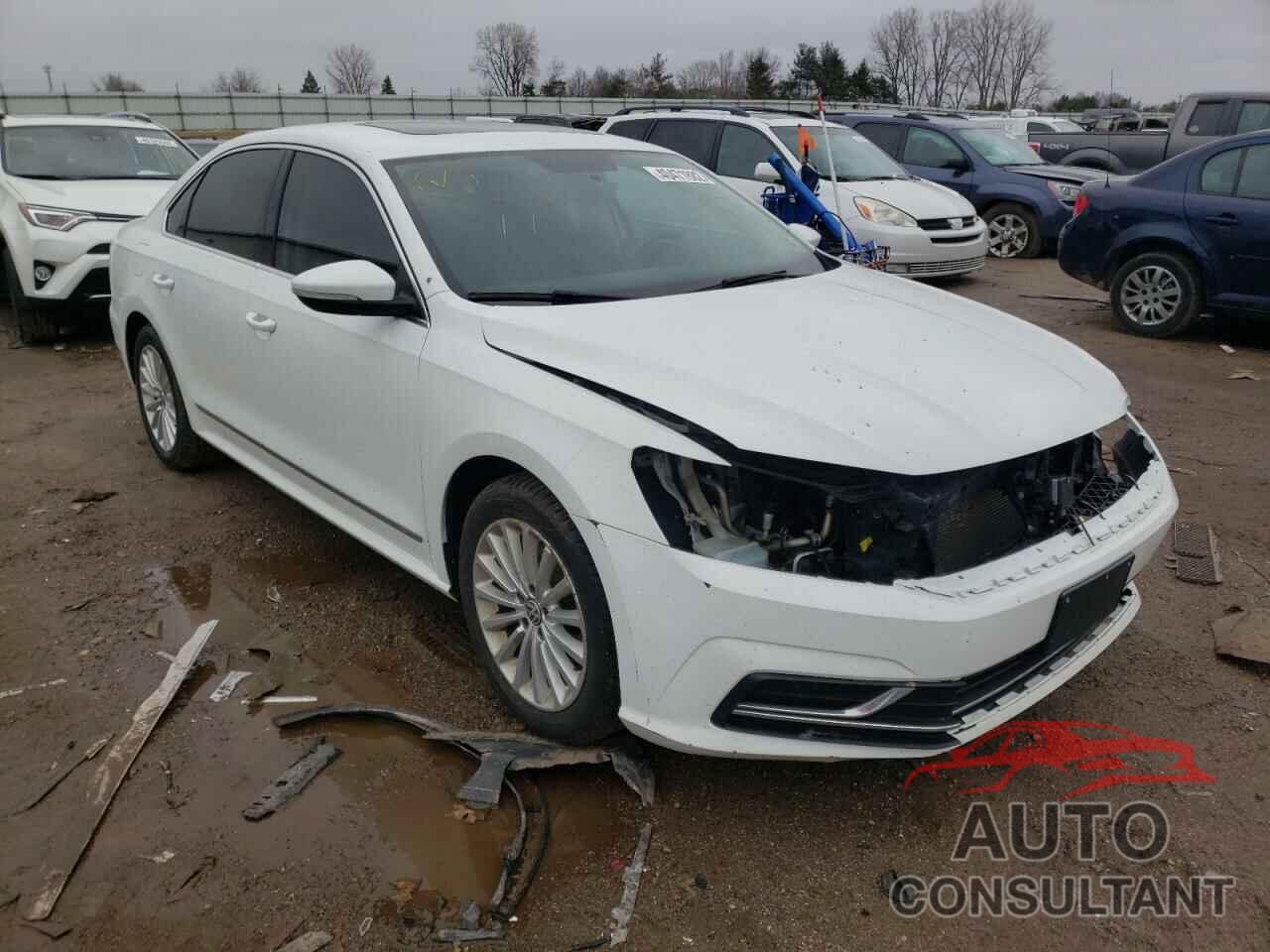 VOLKSWAGEN PASSAT 2017 - 1VWBT7A38HC022613