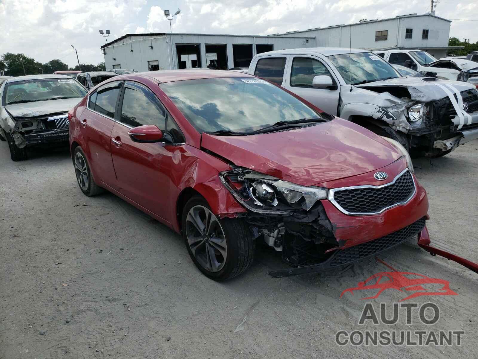 KIA FORTE 2016 - KNAFX4A82G5575664