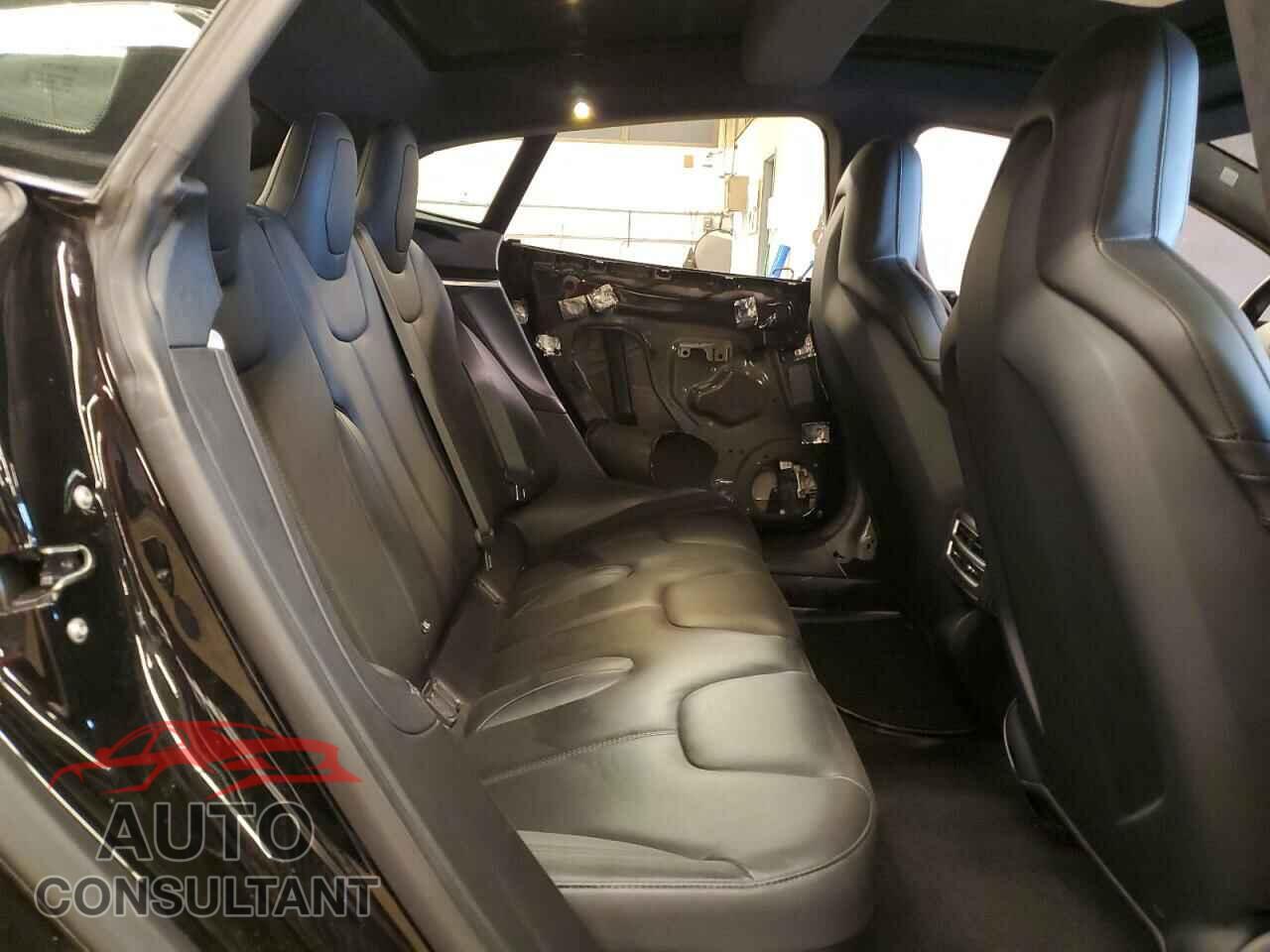 TESLA MODEL S 2016 - 5YJSA1E41GF125186