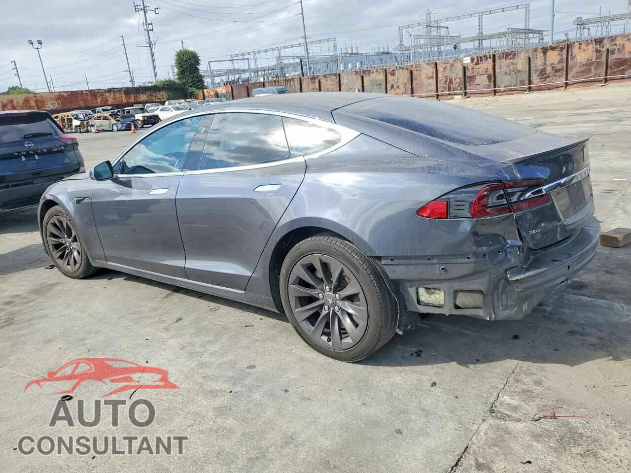 TESLA MODEL S 2017 - 5YJSA1E26HF219371