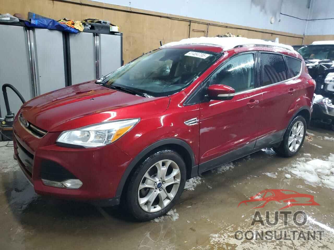 FORD ESCAPE 2015 - 1FMCU9J9XFUC04983