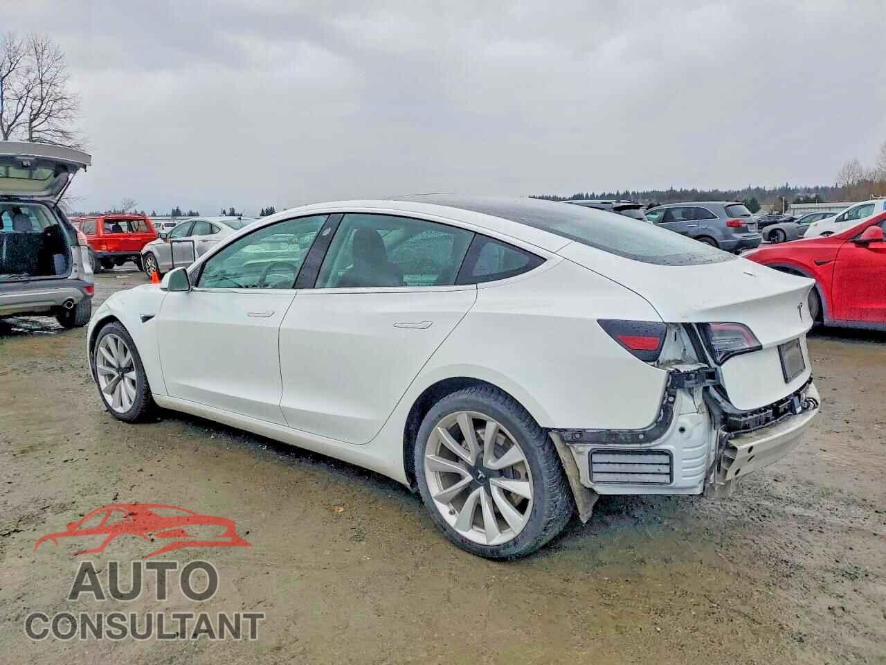 TESLA MODEL 3 2020 - 5YJ3E1EB3LF638487