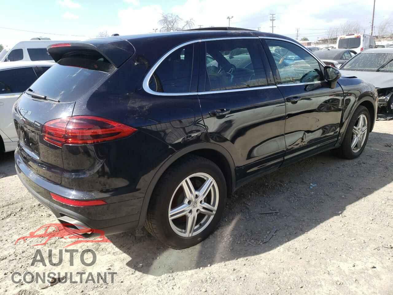 PORSCHE CAYENNE 2016 - WP1AA2A2XGLA10958