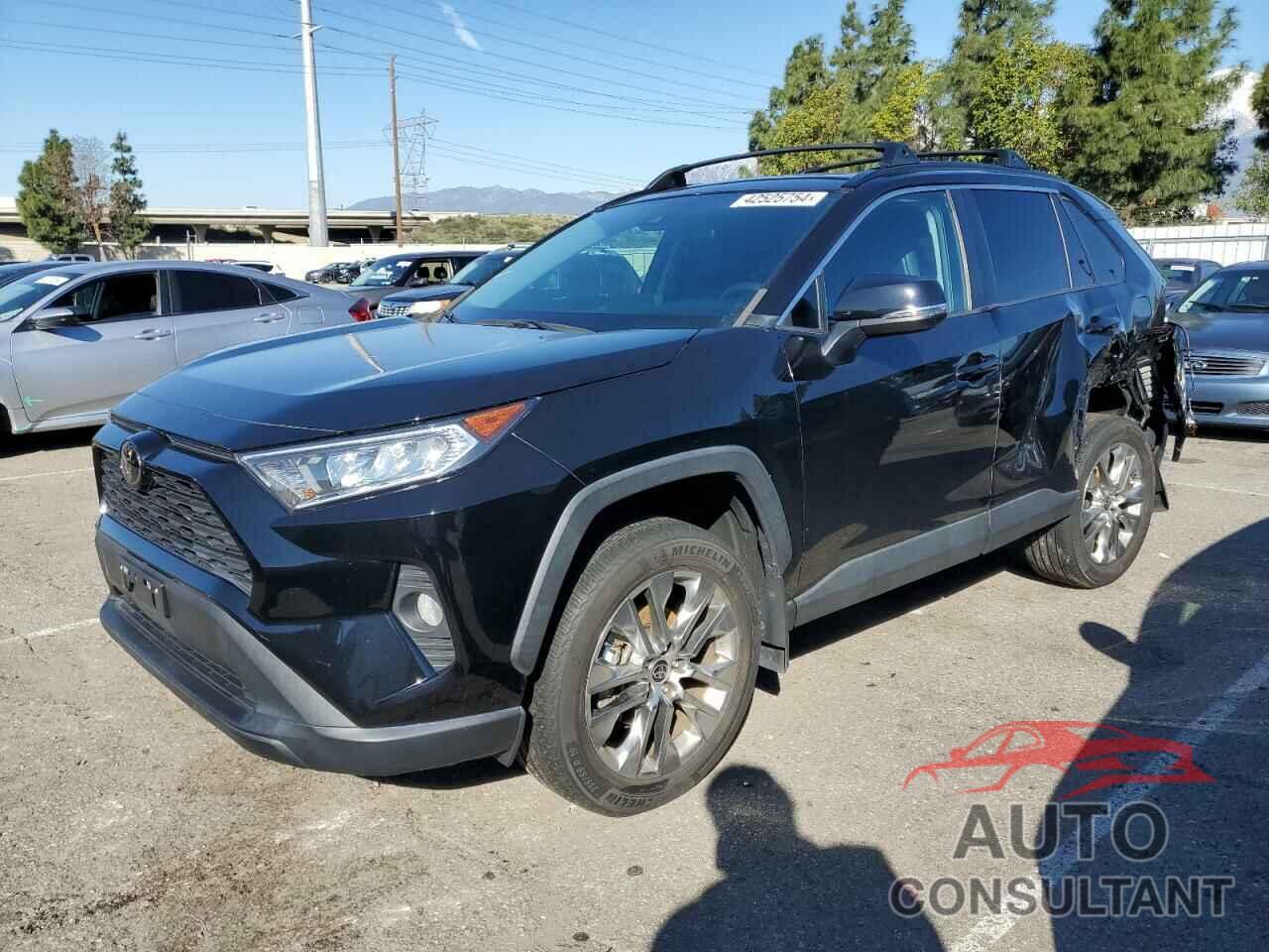 TOYOTA RAV4 2021 - 2T3C1RFV6MC143605