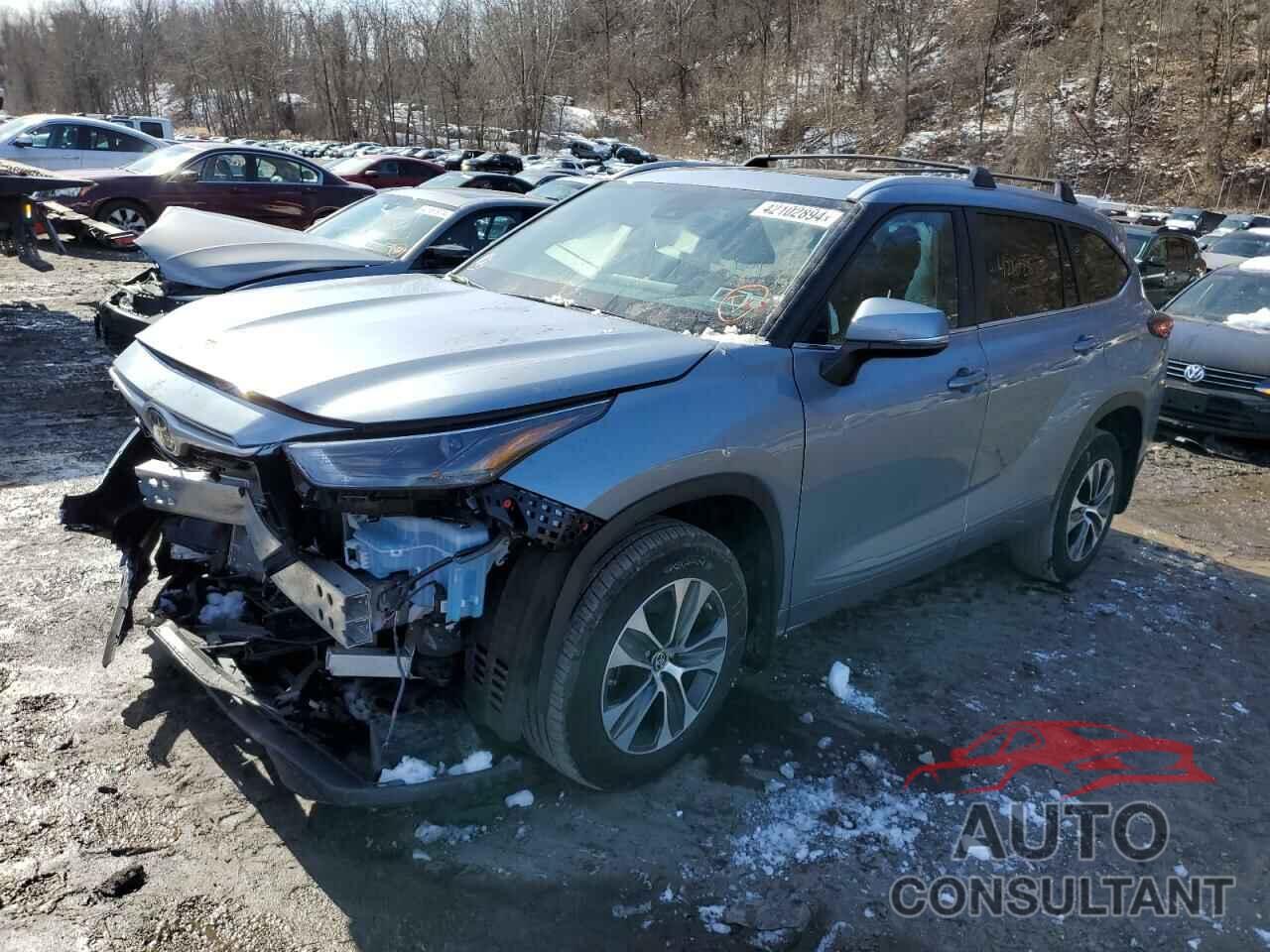 TOYOTA HIGHLANDER 2023 - 5TDKDRBH8PS020217