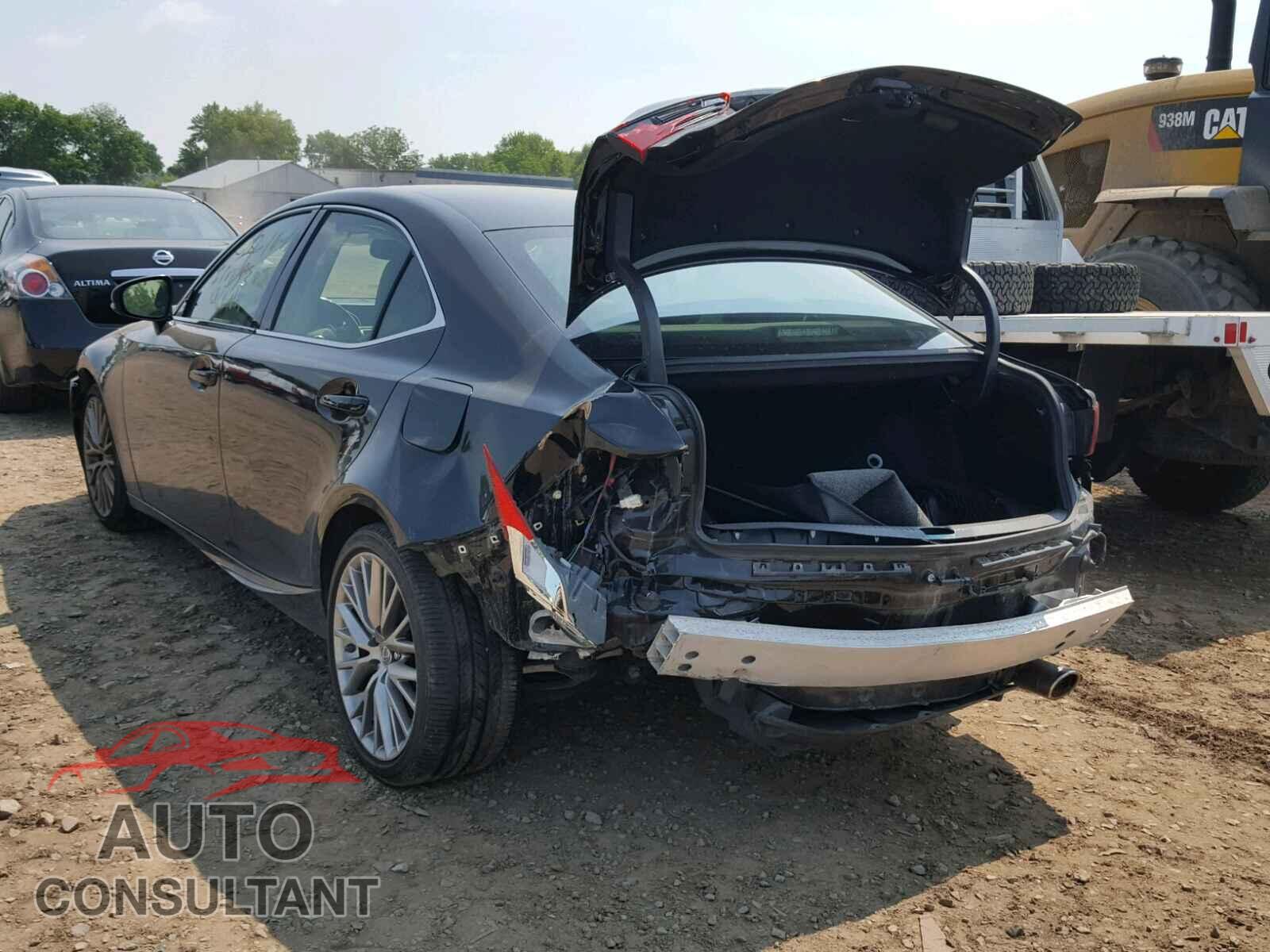 LEXUS IS 2016 - JTHCM1D29G5002957