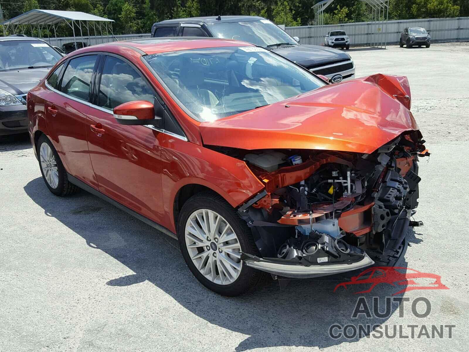 FORD FOCUS 2018 - 1FADP3J26JL272007