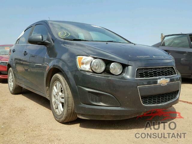 CHEVROLET SONIC 2015 - 1G1JC5SH6F4203559