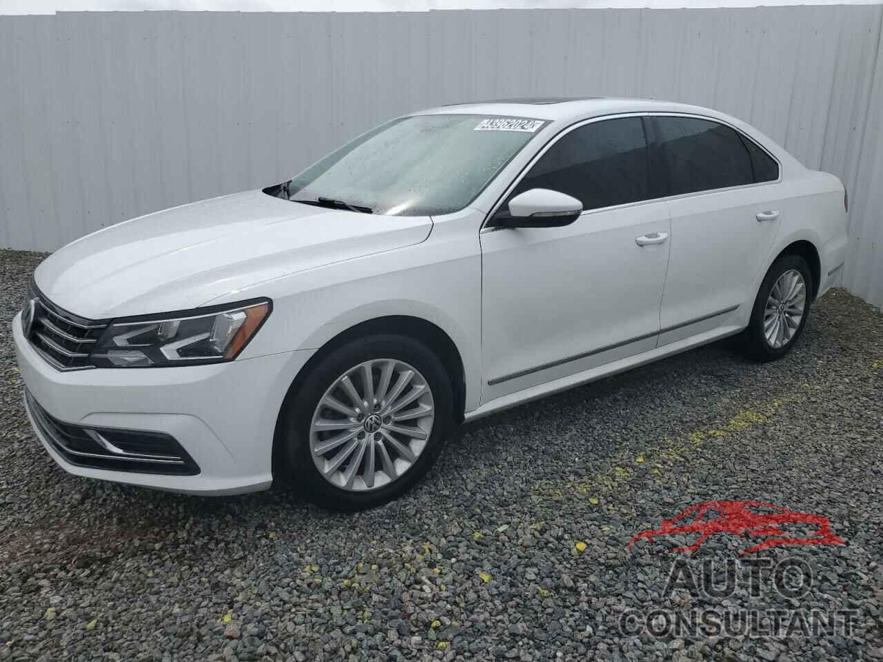 VOLKSWAGEN PASSAT 2017 - 1VWBT7A31HC062337
