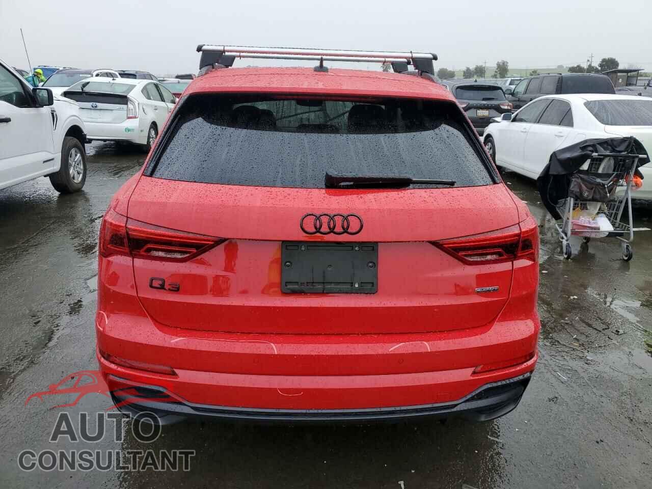AUDI Q3 2021 - WA1EECF34M1115320