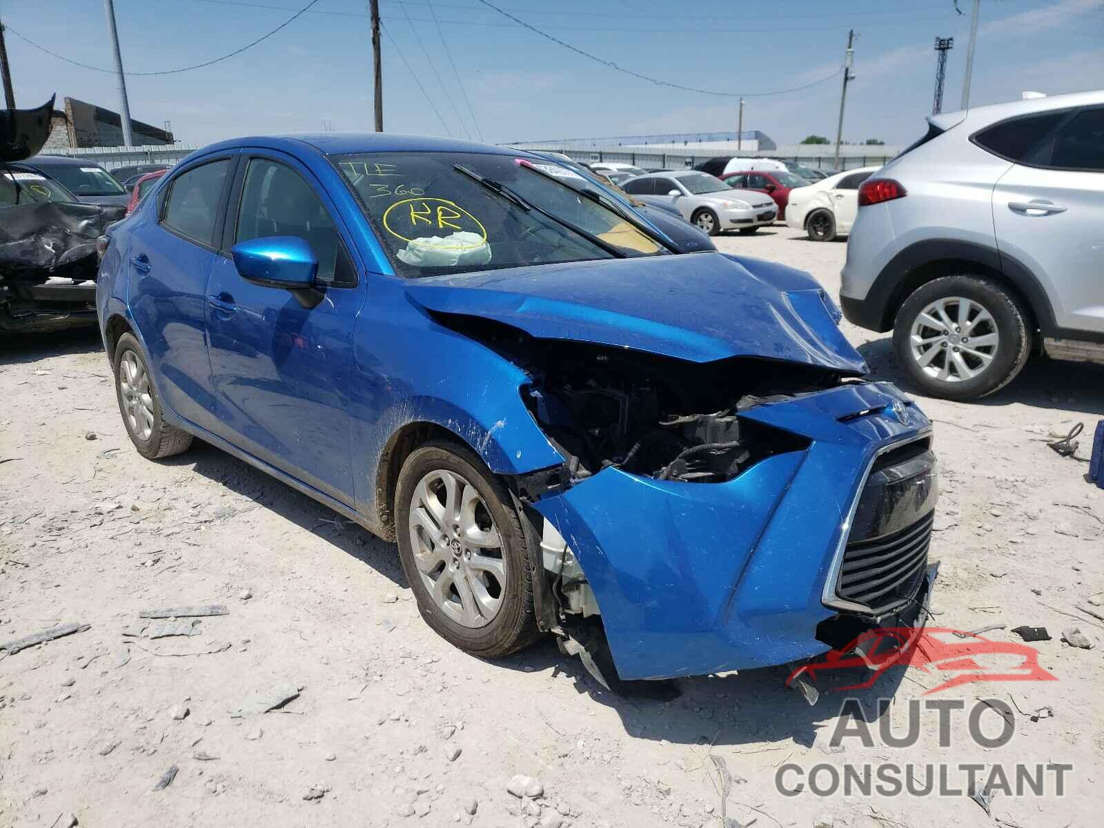 TOYOTA YARIS 2017 - 3MYDLBYV9HY185737