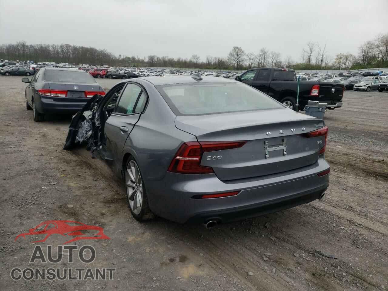 VOLVO S60 2020 - 7JRA22TK1LG048627