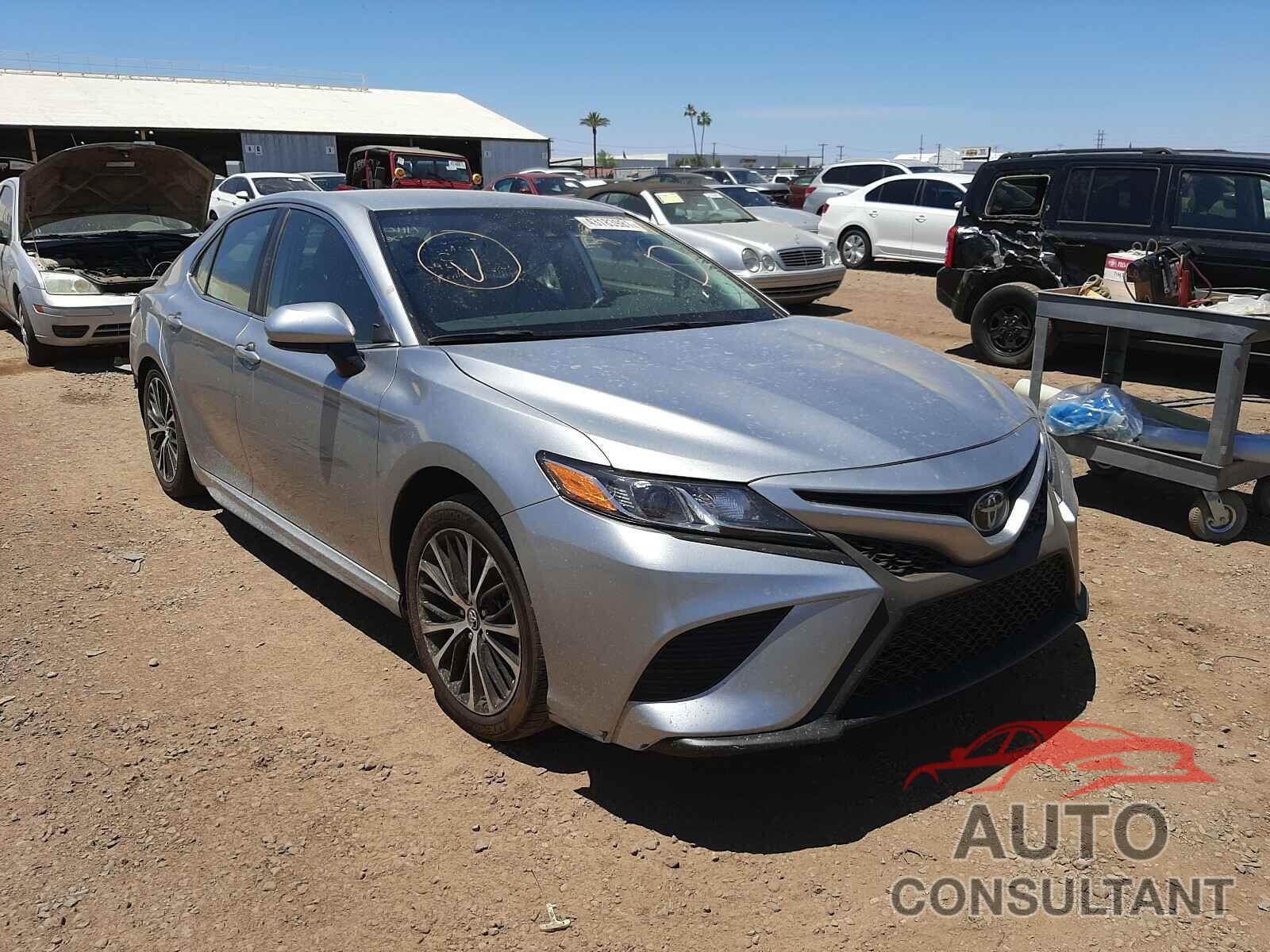 TOYOTA CAMRY 2020 - 4T1G11AK7LU925966
