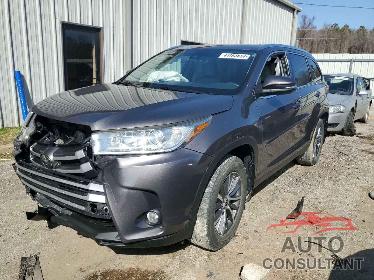 TOYOTA HIGHLANDER 2019 - 5TDJZRFH3KS627092