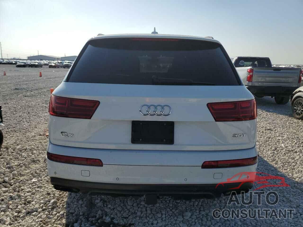 AUDI Q7 2018 - WA1VAAF72JD050173