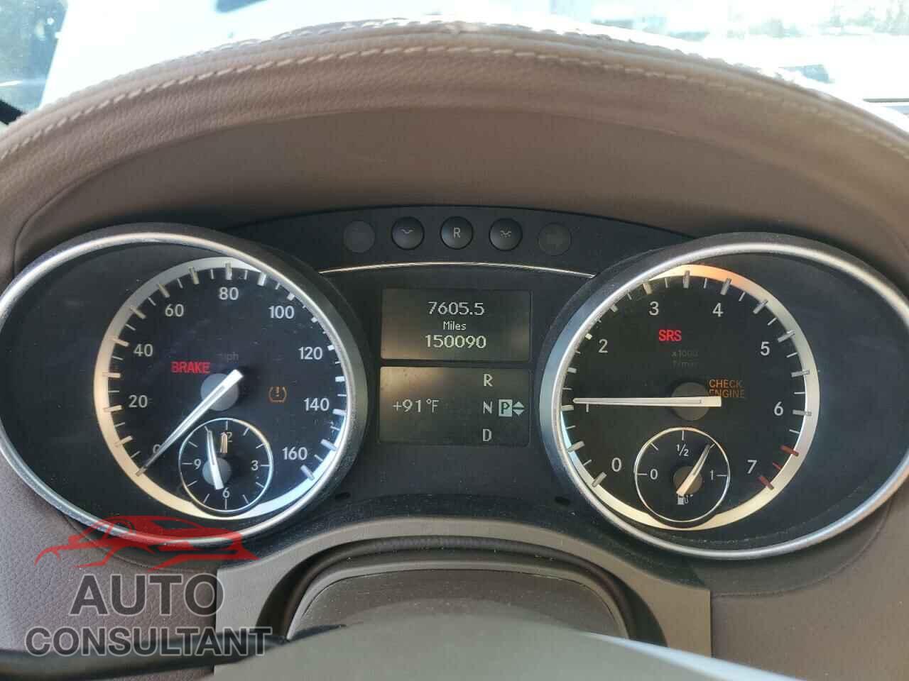 MERCEDES-BENZ GL-CLASS 2011 - 4JGBF7BE0BA676028
