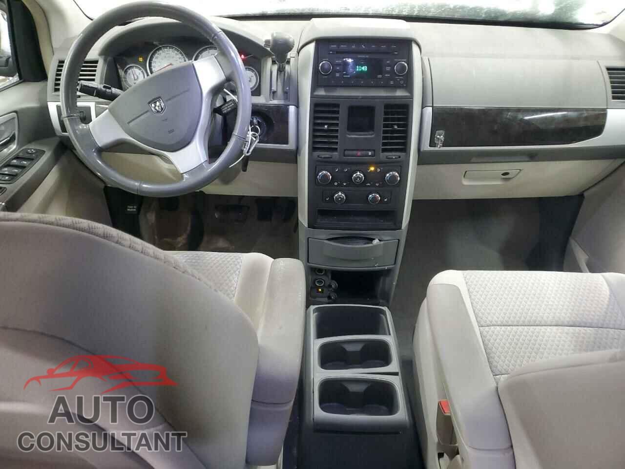 DODGE CARAVAN 2010 - 2D4RN5D11AR369064