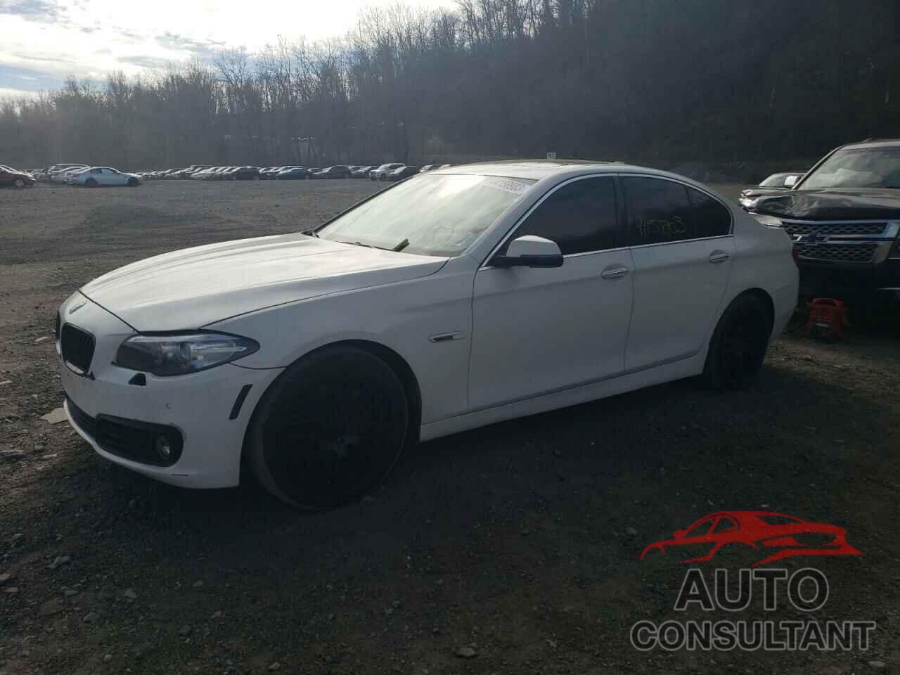 BMW 5 SERIES 2015 - WBA5B3C56FD542727