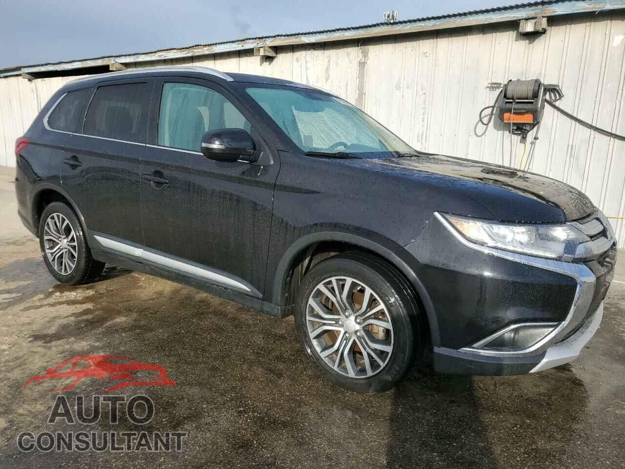 MITSUBISHI OUTLANDER 2017 - JA4AD3A34HZ042000