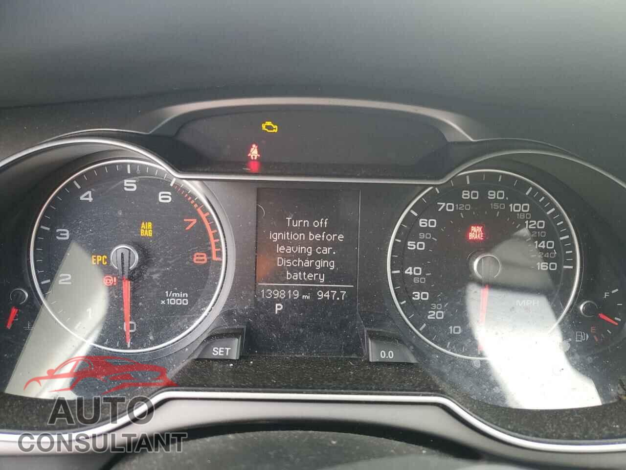 AUDI A4 2013 - WAUBFAFL9DN043580