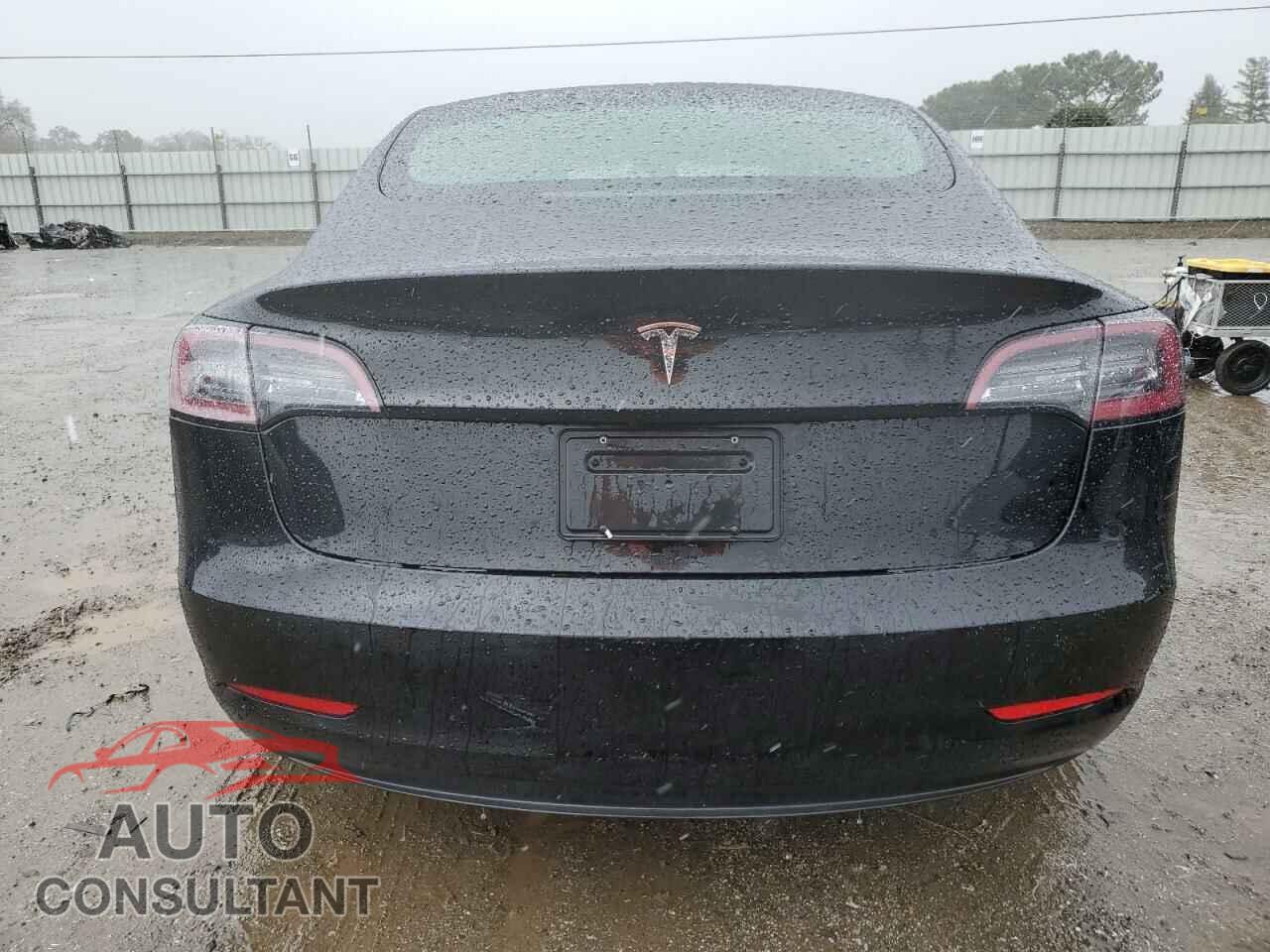TESLA MODEL 3 2023 - 5YJ3E1EA0PF455450