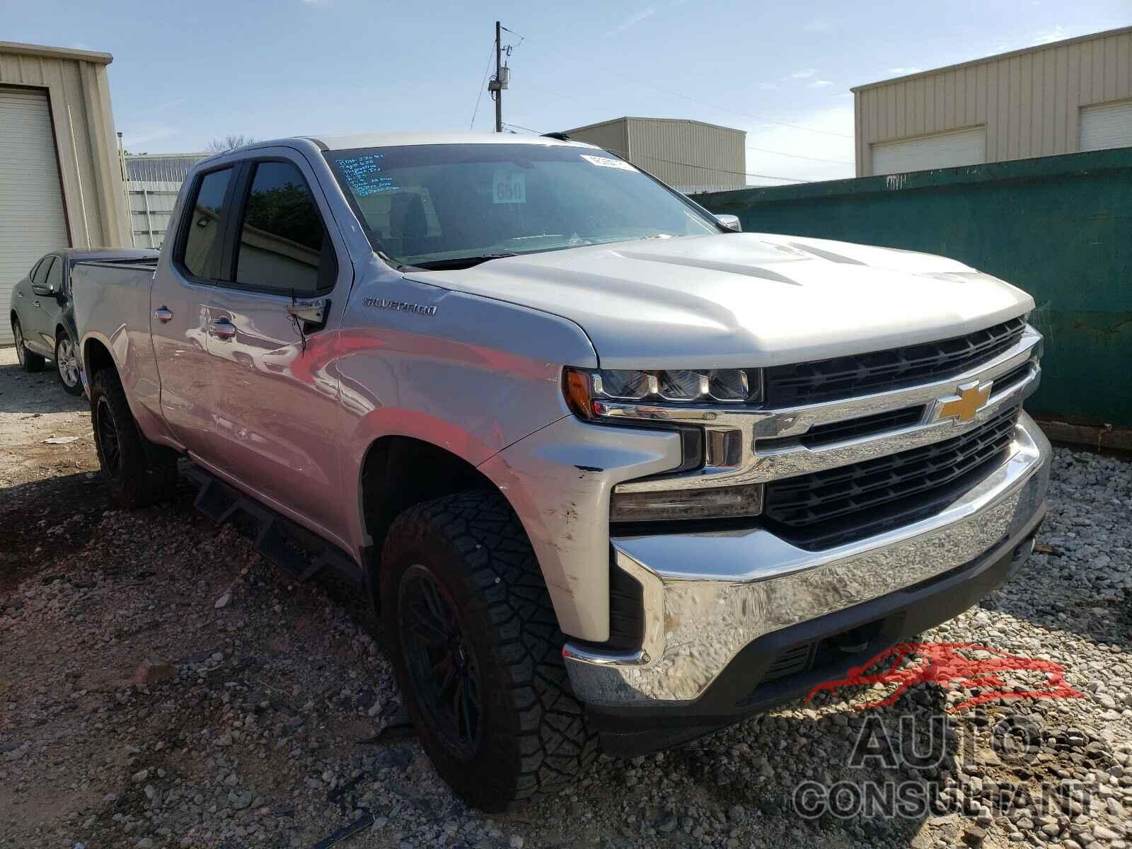 CHEVROLET SILVERADO 2020 - 1GCRYDED3LZ155869
