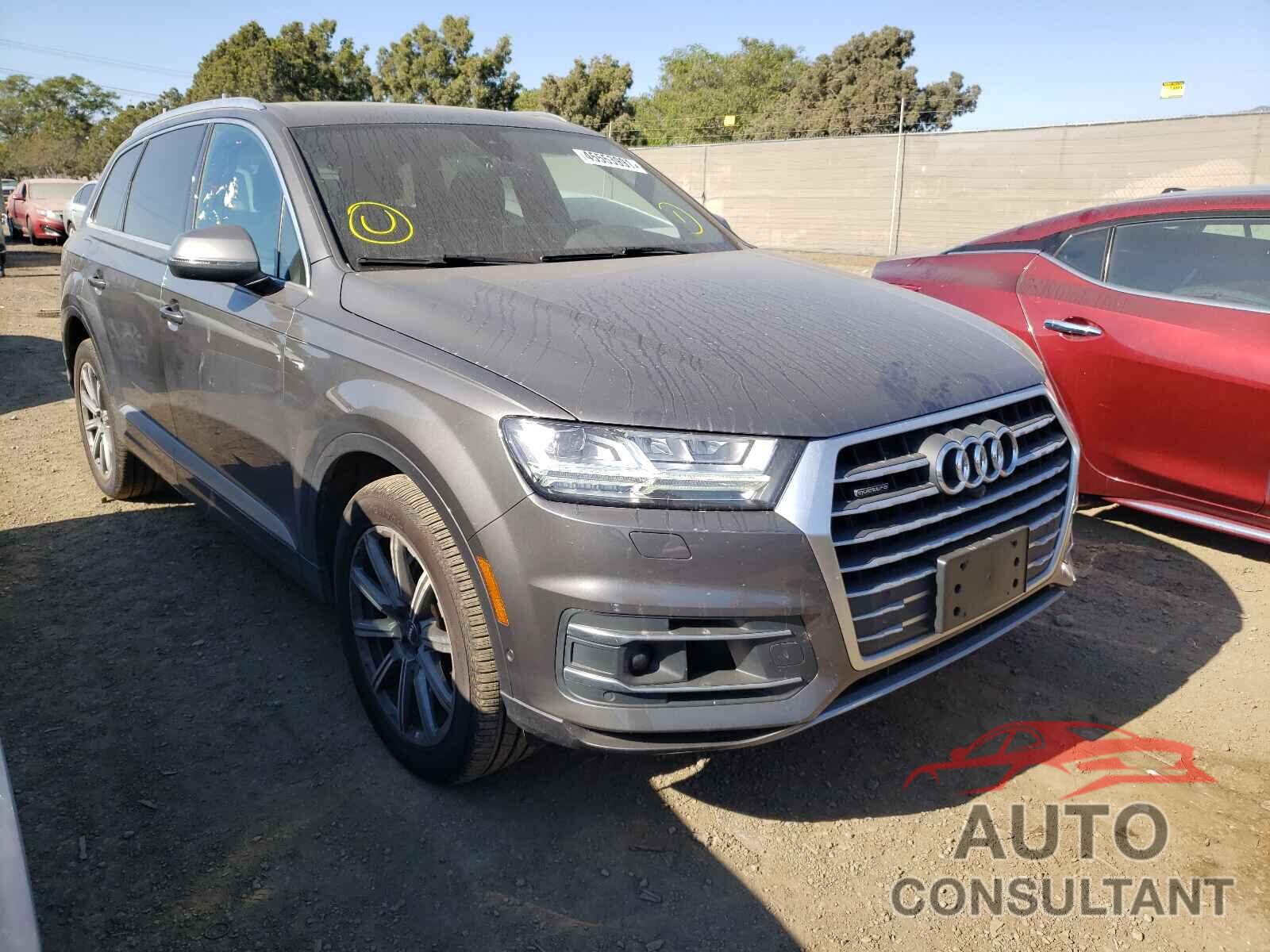 AUDI Q7 2019 - WA1LAAF77KD007697