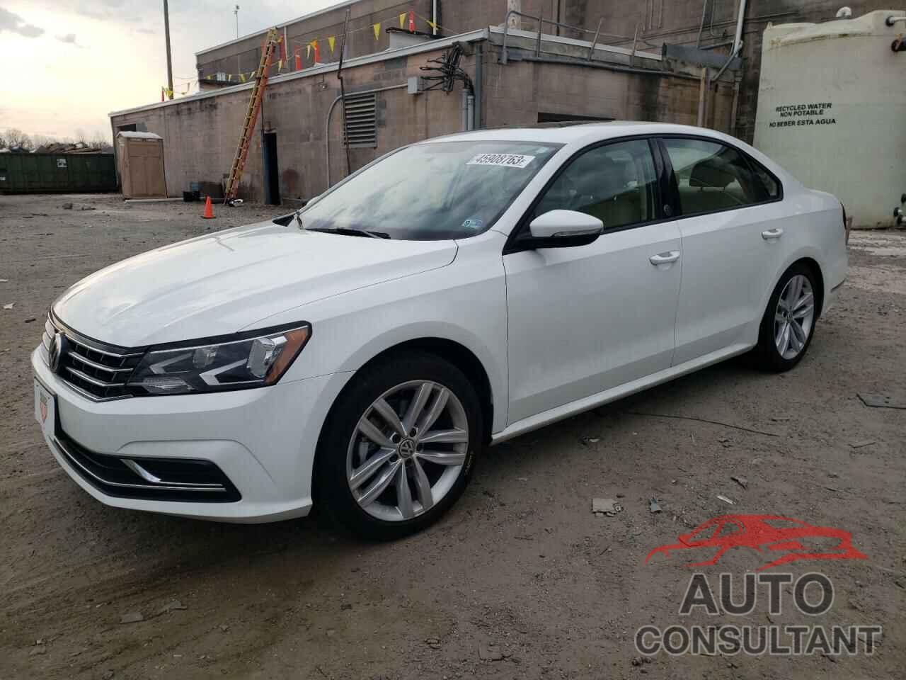 VOLKSWAGEN PASSAT 2019 - 1VWLA7A37KC006694