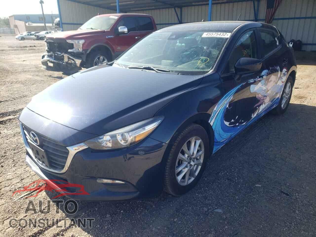 MAZDA 3 2018 - 3MZBN1K73JM264447