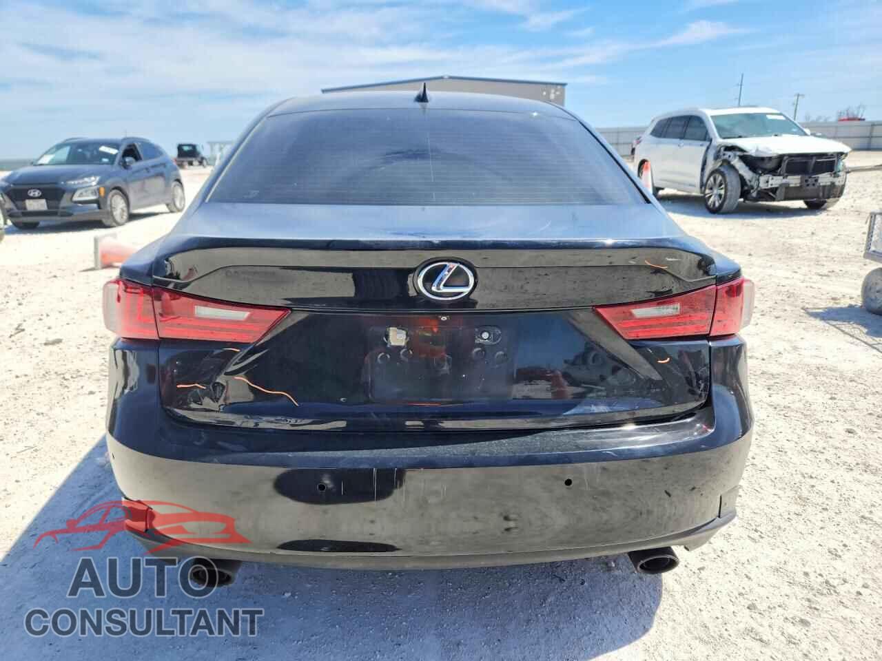 LEXUS IS 2015 - JTHBF1D25F5061833