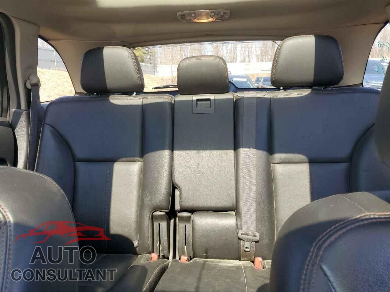 FORD EDGE 2013 - 2FMDK3J99DBA84300
