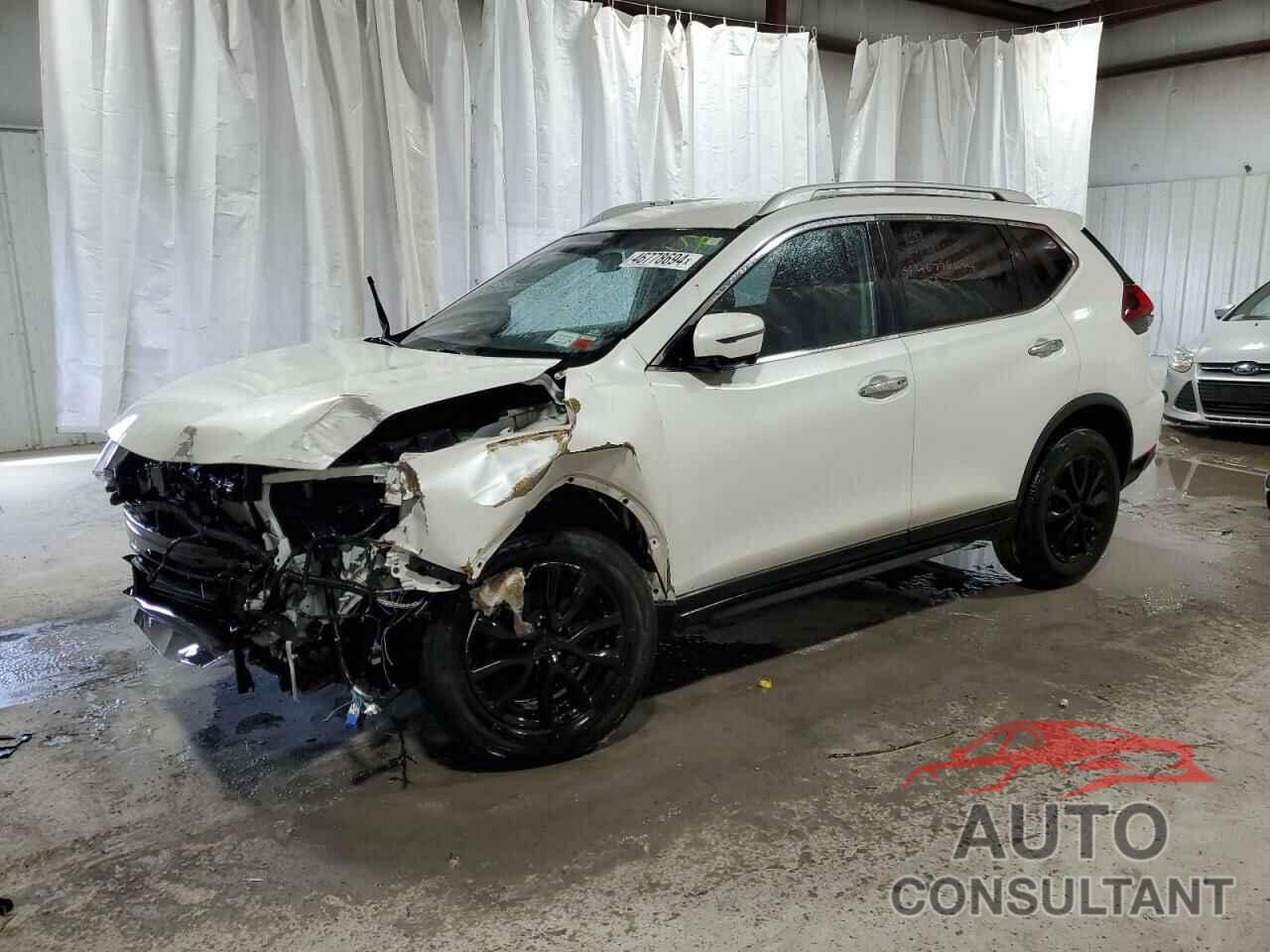 NISSAN ROGUE 2018 - KNMAT2MV3JP546832