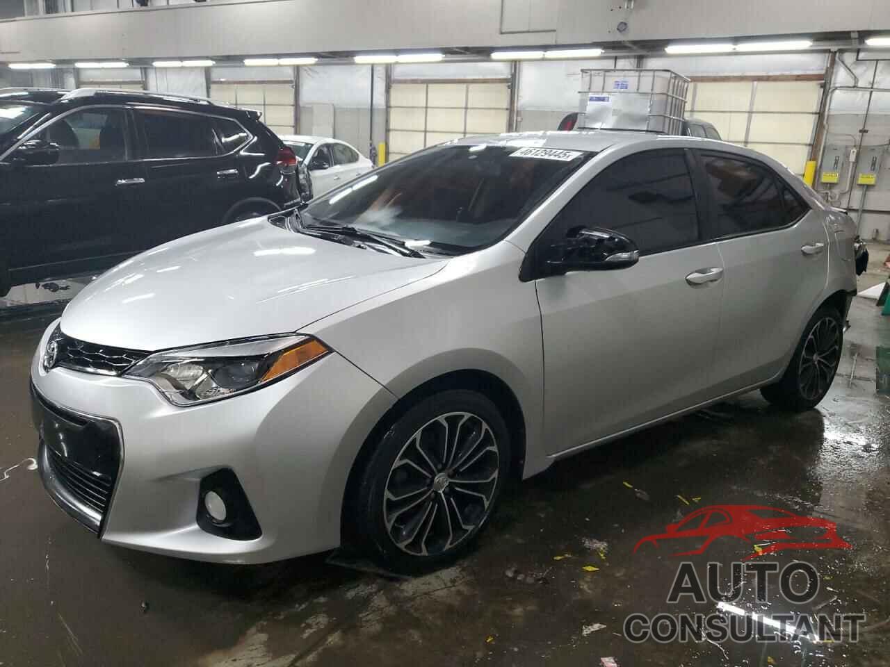 TOYOTA COROLLA 2015 - 5YFBURHE6FP210473