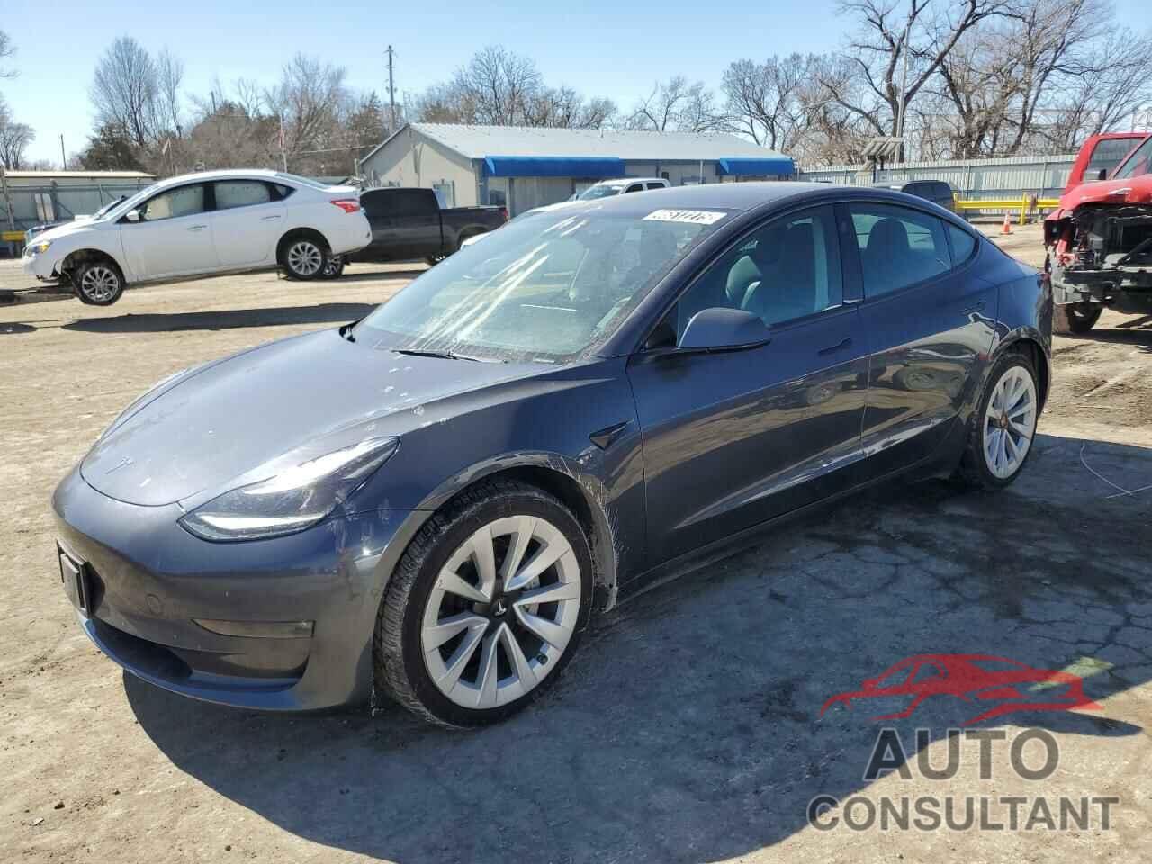TESLA MODEL 3 2022 - 5YJ3E1EB4NF305007
