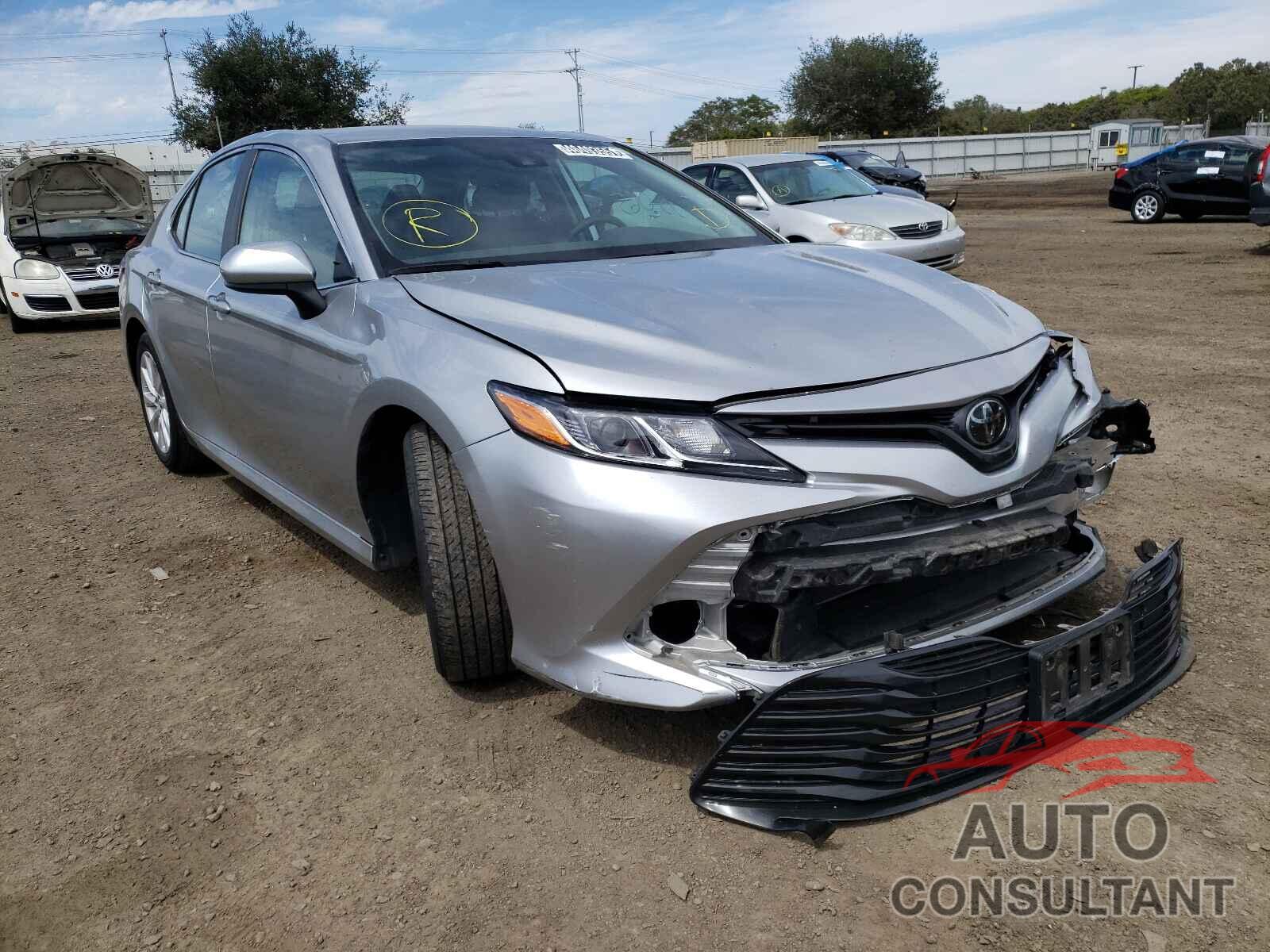 TOYOTA CAMRY 2019 - 4T1B11HK0KU803447