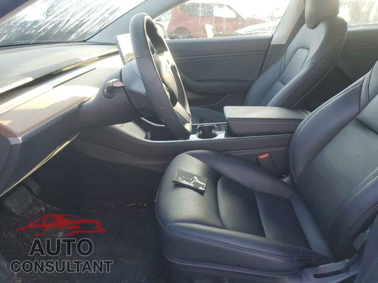 TESLA MODEL 3 2019 - 5YJ3E1EA9KF484017