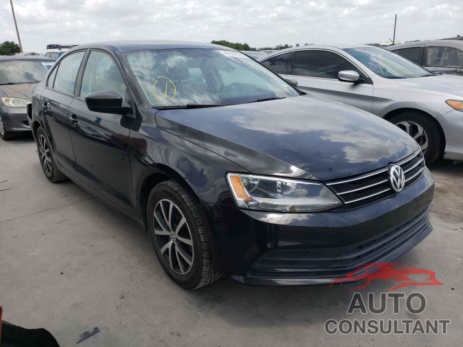 VOLKSWAGEN JETTA 2016 - 3VWD67AJ9GM318428