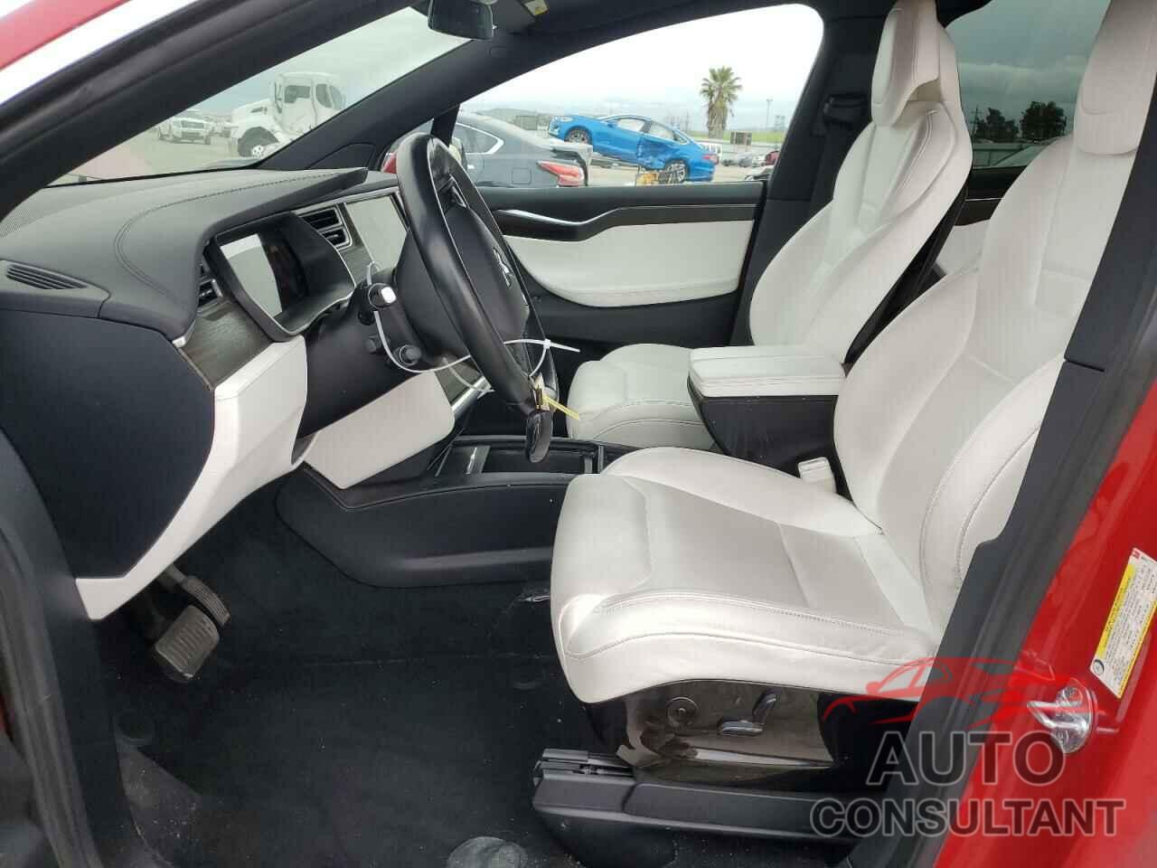 TESLA MODEL X 2016 - 5YJXCBE28GF006491