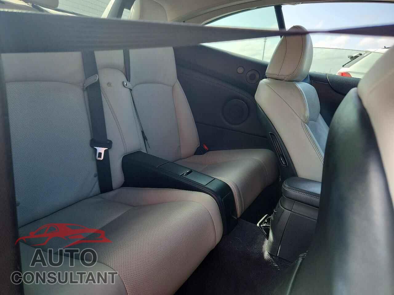 LEXUS IS 2012 - JTHFF2C28C2526675