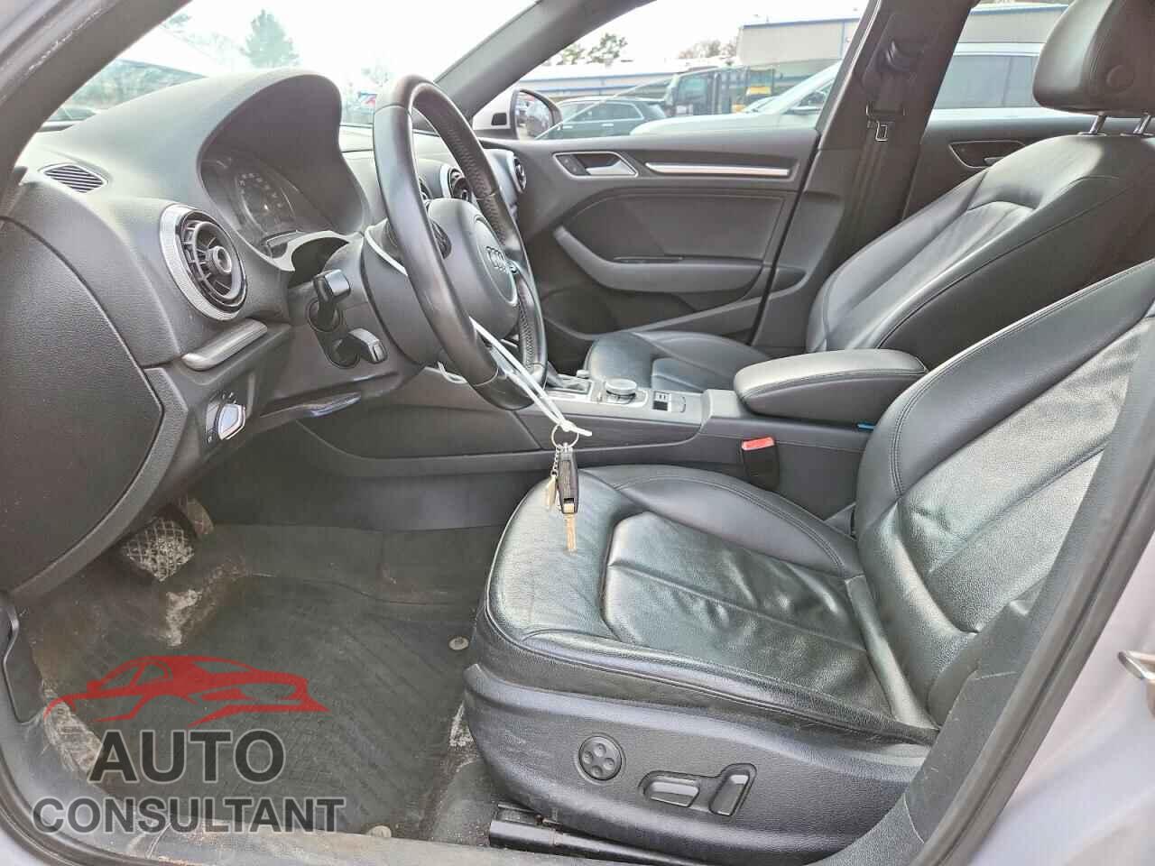 AUDI A3 2015 - WAUBFGFF0F1124314