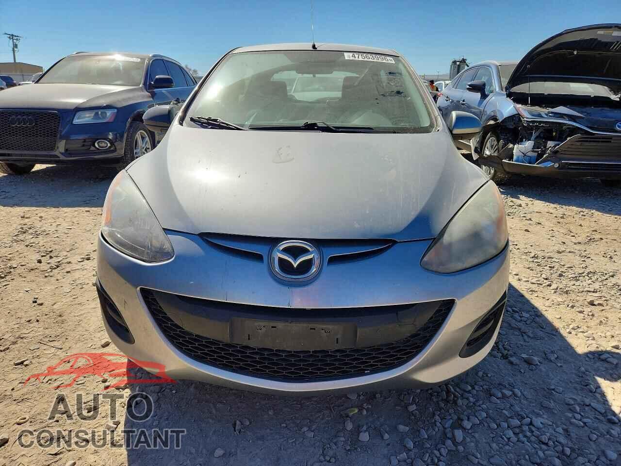 MAZDA 2 2014 - JM1DE1KZ1E0185428