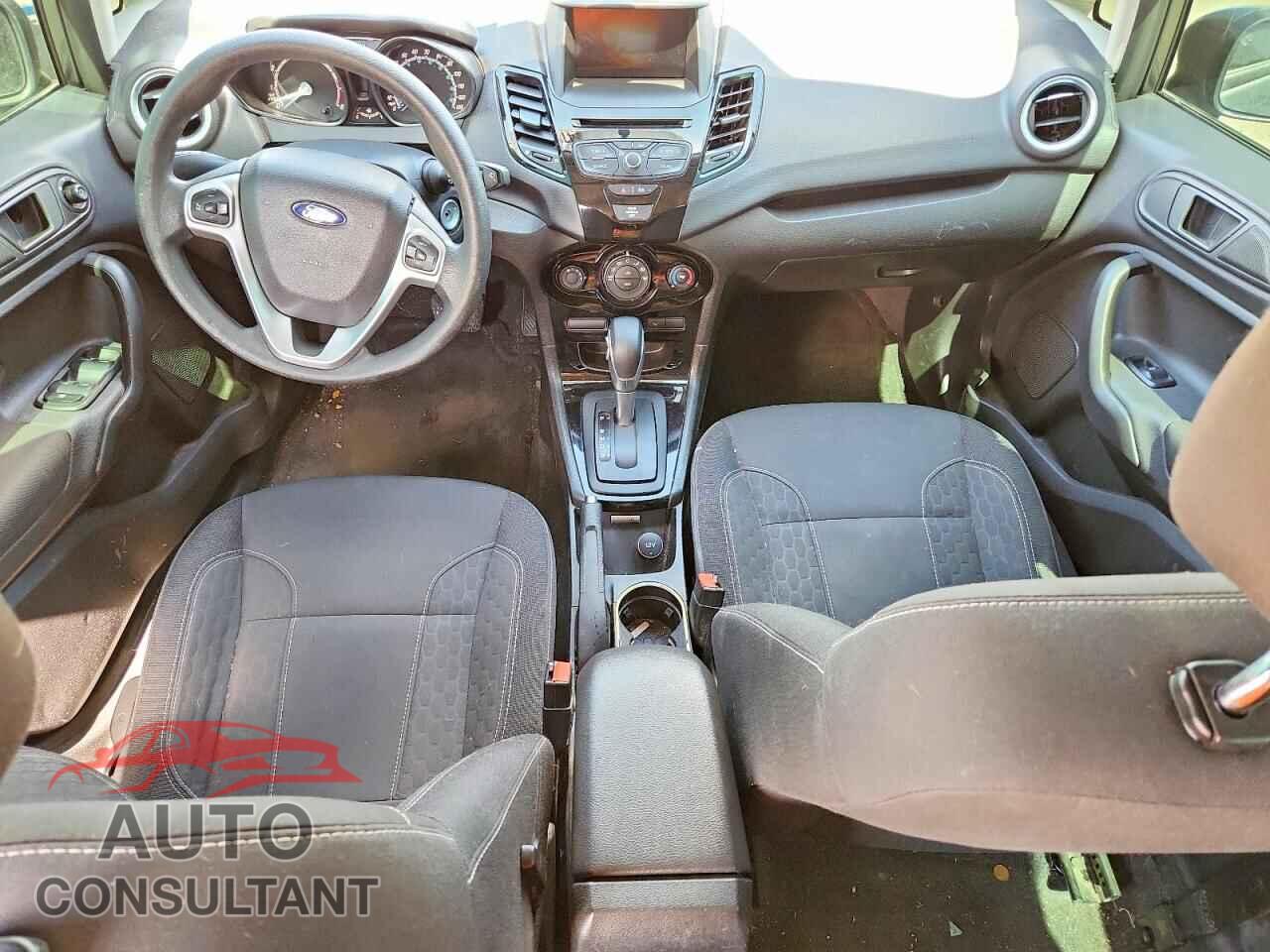 FORD FIESTA 2017 - 3FADP4EJ3HM122520