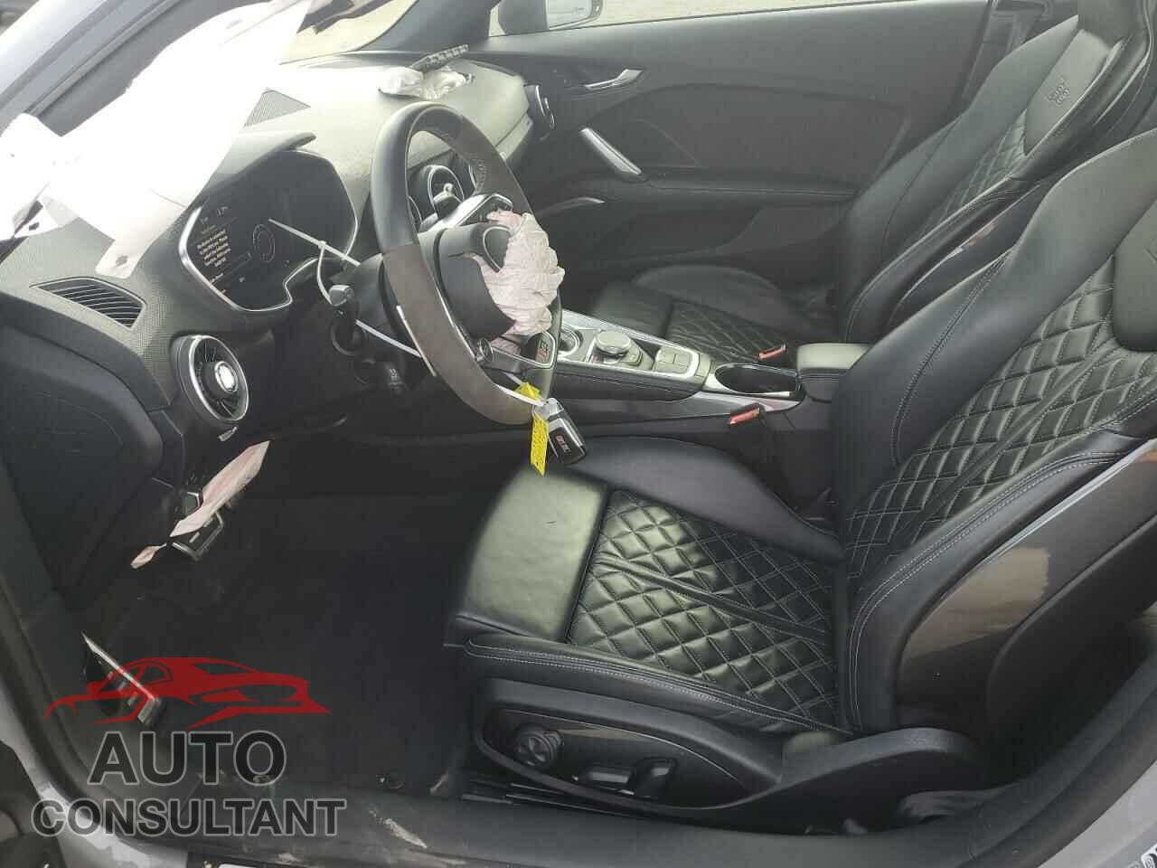 AUDI TT 2018 - WUACSAFV4J1902052