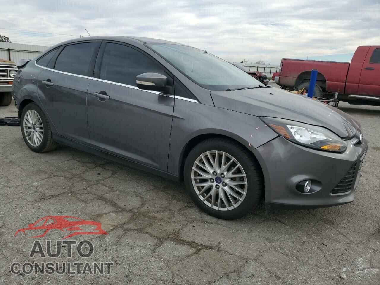 FORD FOCUS 2013 - 1FADP3J23DL335696