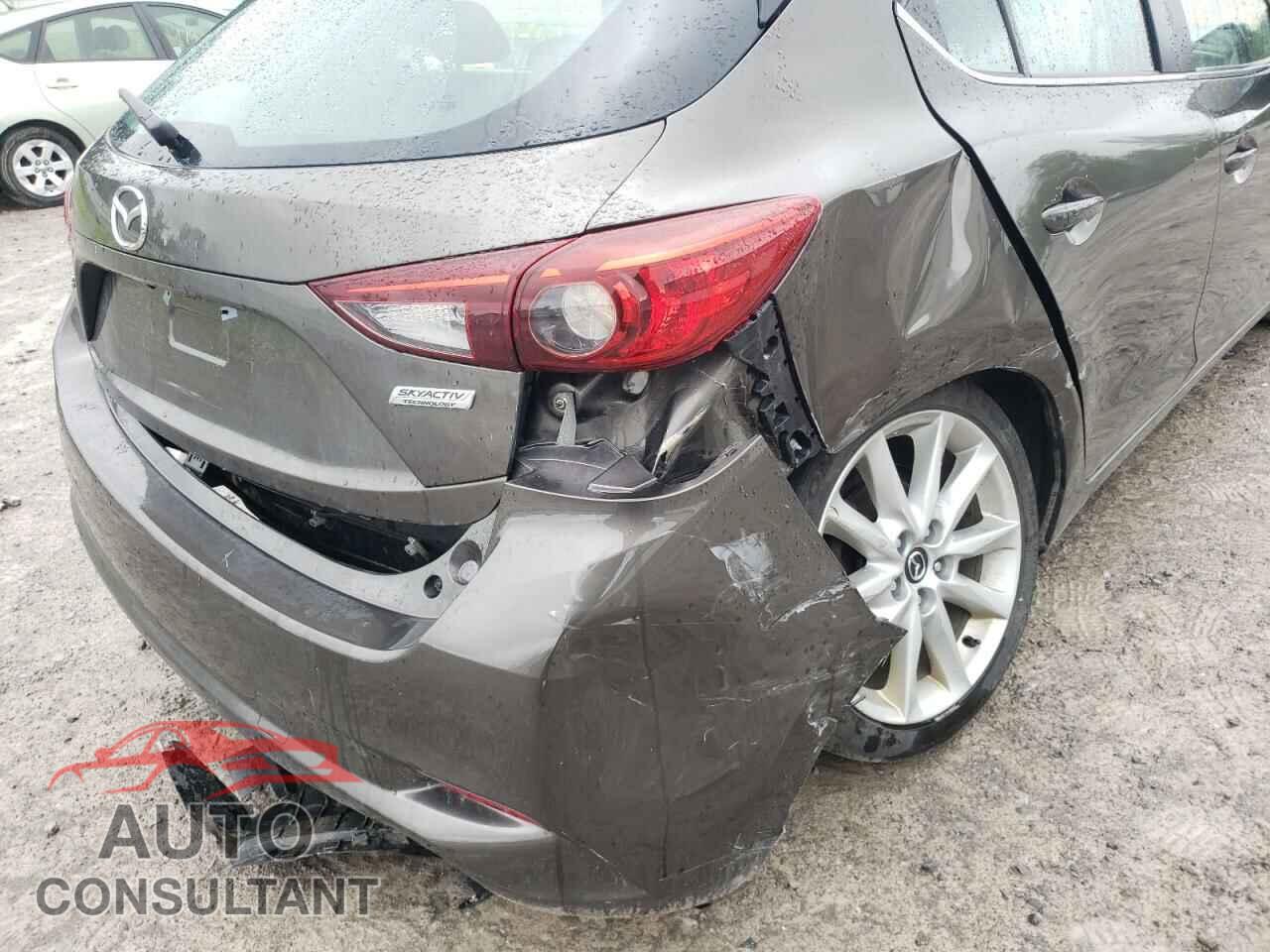 MAZDA 3 2017 - 3MZBN1L34HM146512