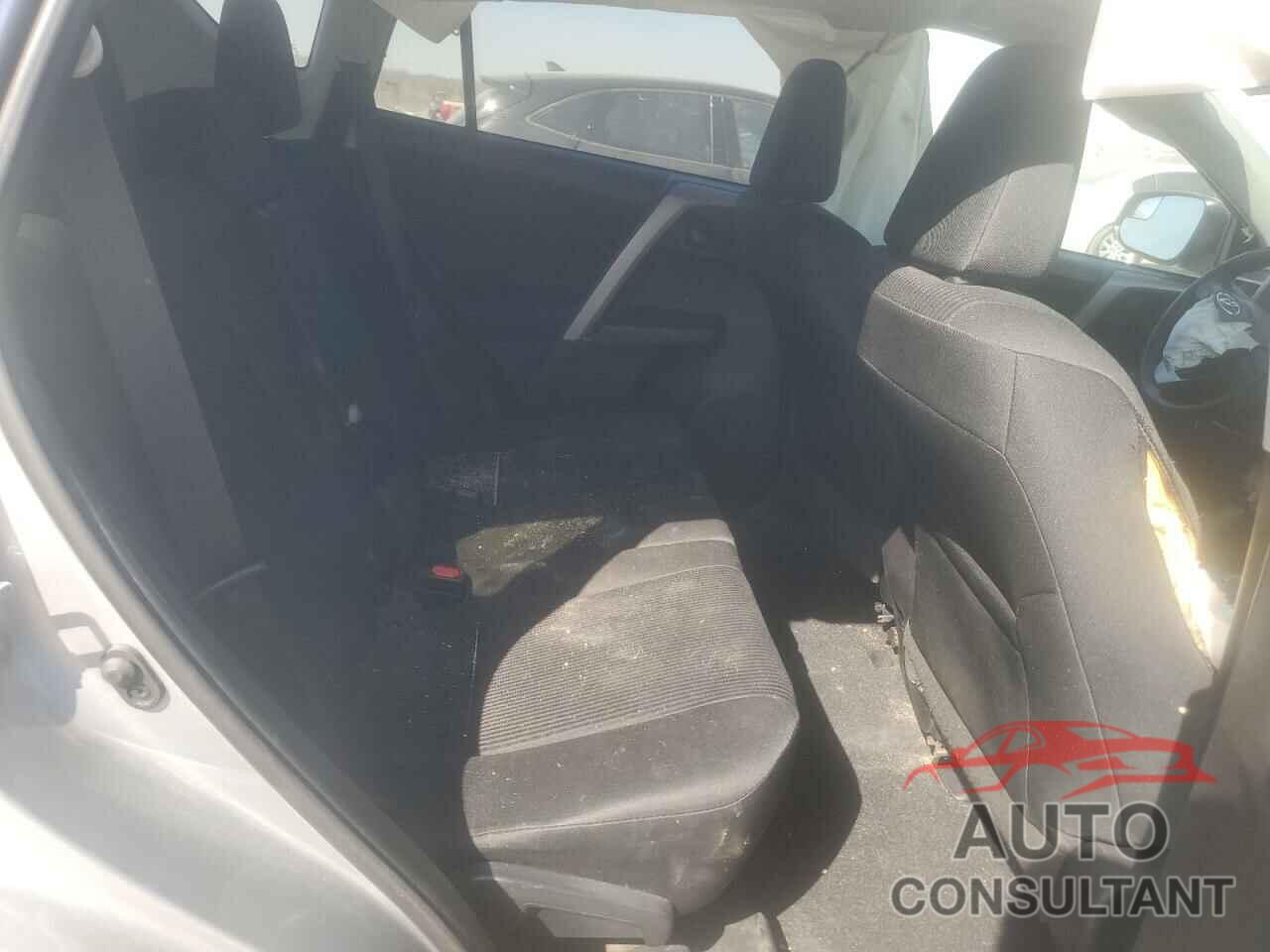 TOYOTA RAV4 2018 - 2T3BFREV8JW810151