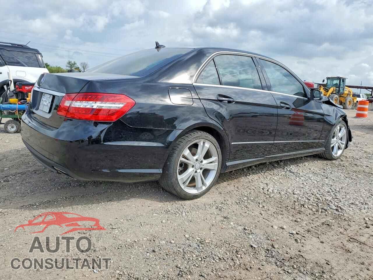 MERCEDES-BENZ E-CLASS 2013 - WDDHF5KB9DA730587